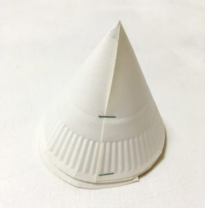 紙皿ミニクリスマスツリー手順2