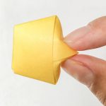 紙テープで星の作り方8