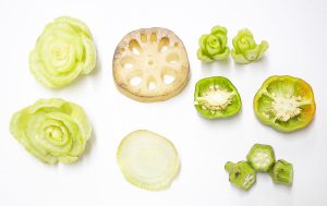 お野菜の捨てるところで野菜スタンプ